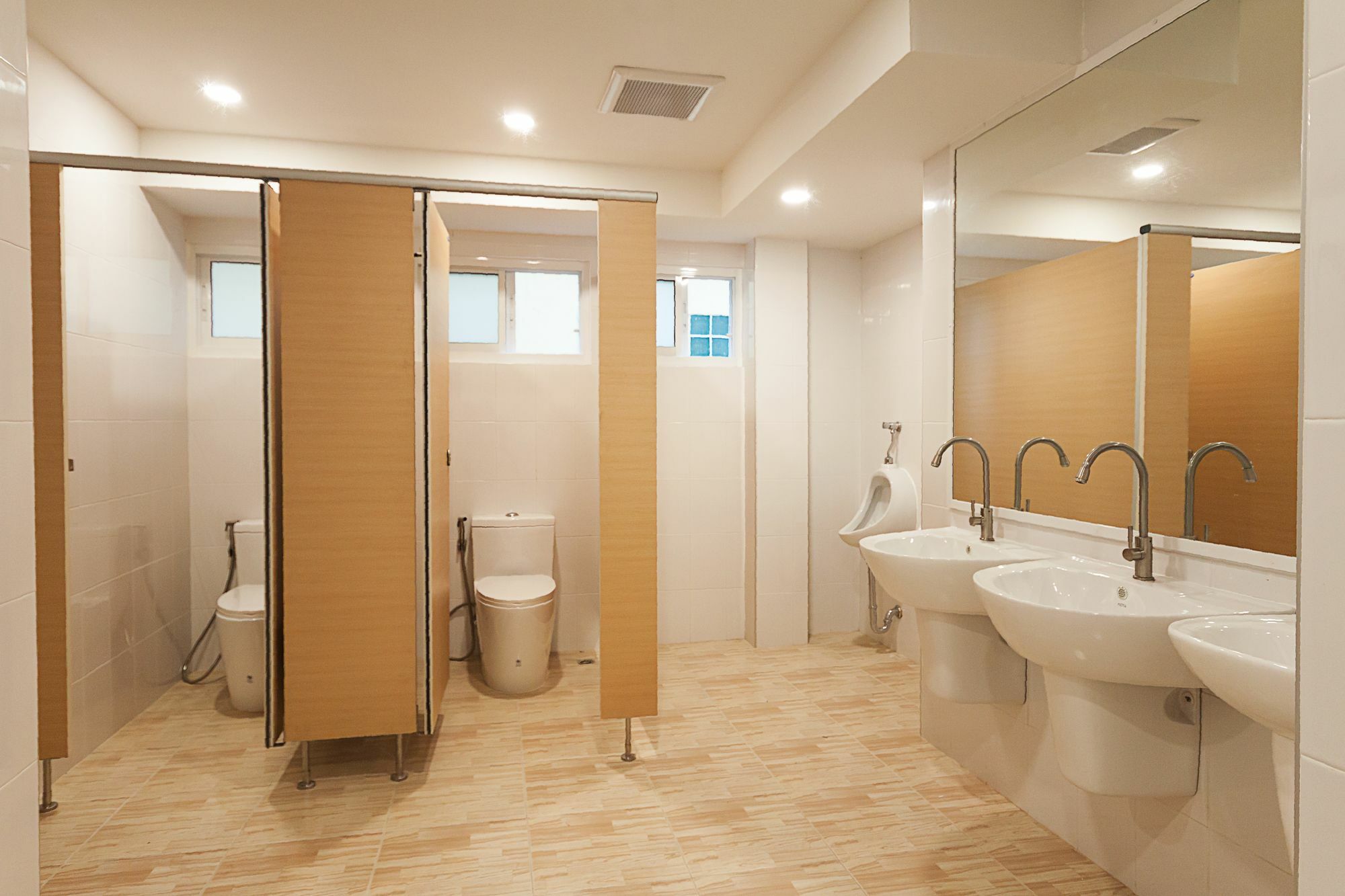 Happy Hostel Pattaya Exterior photo